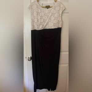 Elegant Black and Cream Lace Dress, size 18